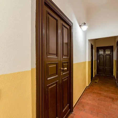 Cozy In The Heart Of Navigli - 10min Duomo Апартаменты