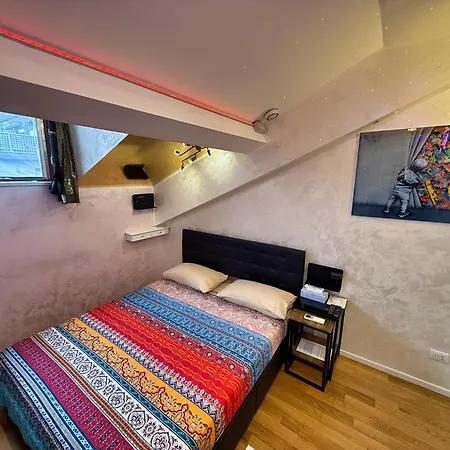 Taxi no-need Suite - Metro, Train Station to Malpensa, Nightlife&Restaurants *