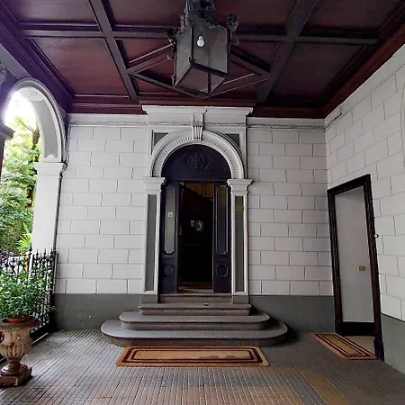 Vico Fashion District 4*