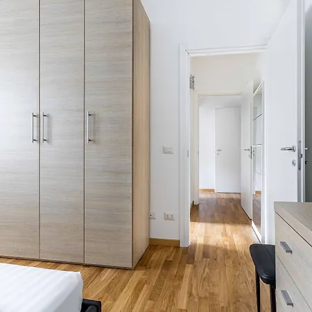 아파트 Joivy Adorable Flat With Balcony 밀라노