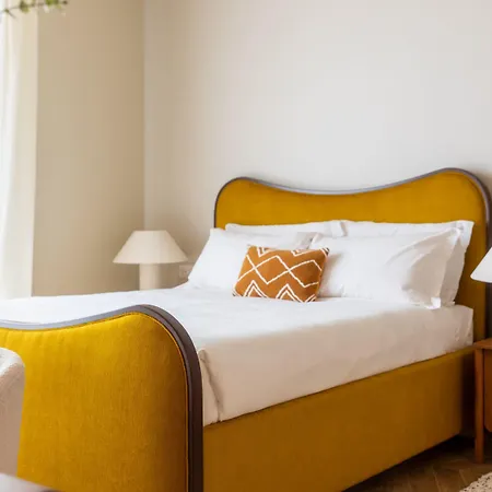 Daplace - Corso Sempione 게스트하우스