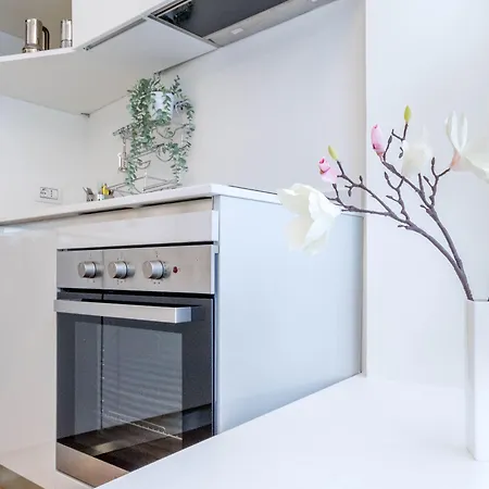 Joivy Fulcorina Apartament *