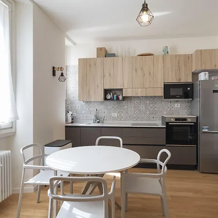 Joivy Cosy 1-bed Near Апартаменты Милан