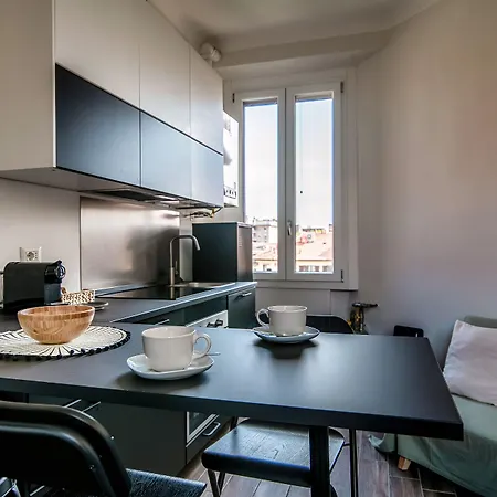 Joivy Stylish Flat, 5-minute Metro Trip To Centre Apartmán Milán