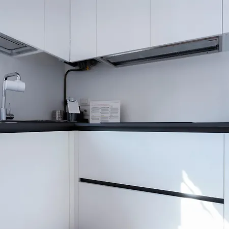 Italianway Easy - Cristoforo Colombo 5b Apartamento *