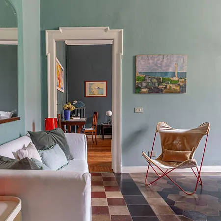 Joivy Elegant Flat With Balcony