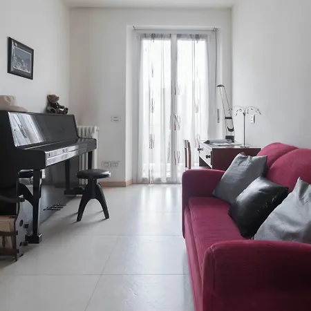 Italianway Easy - Dallongaro 24 Apartment Milan