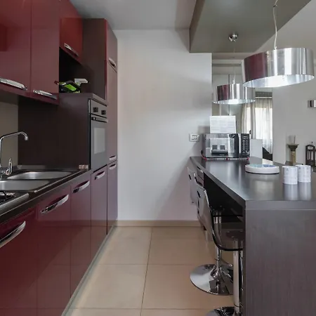 Italianway - Dall'ongaro 24 *