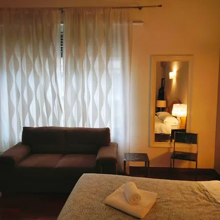 Imhome - Porta Nuova Apartman Milánó