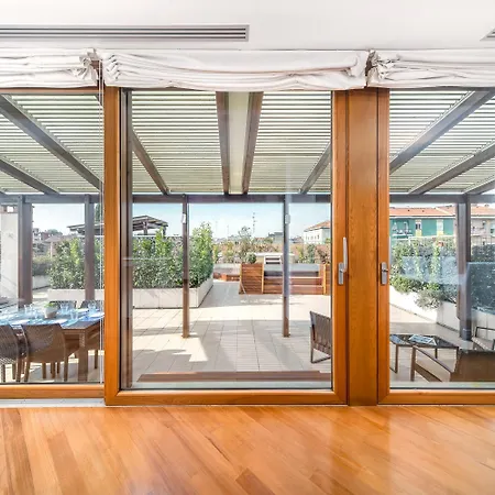 Adv Apartman Milánó