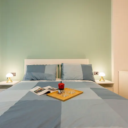 Maison d'hôtes Italianflat - Vittoria 4*