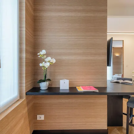 Royal - Centro Brera *