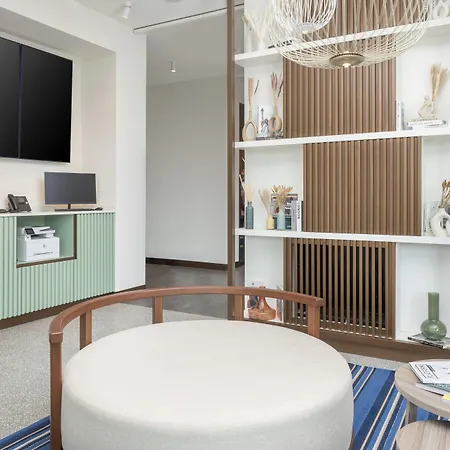 Szálloda Courtyard By Marriott Linate 4*