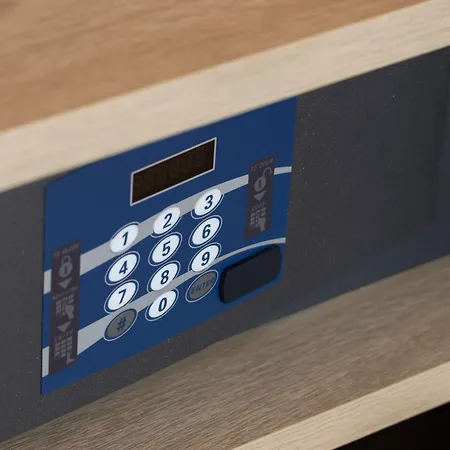 מלון Courtyard By Marriott Linate 4*