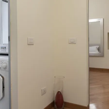 Italianway Easy - Garibaldi 71 * Milaan