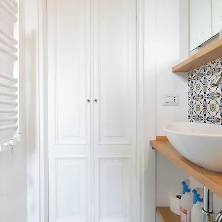 Alessia's Flat- Sarpi 5 Appartement *