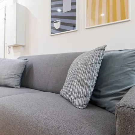 Italianway - Masaccio 18 B Milánó