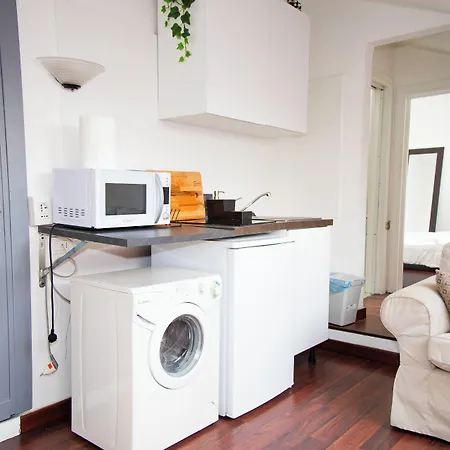 Hosting Dreams Attics - Duomo Апартаменты