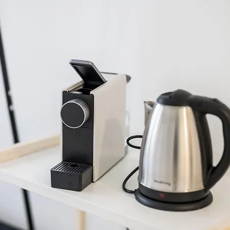 Airguest Pianella بيت ضيافة ميلان