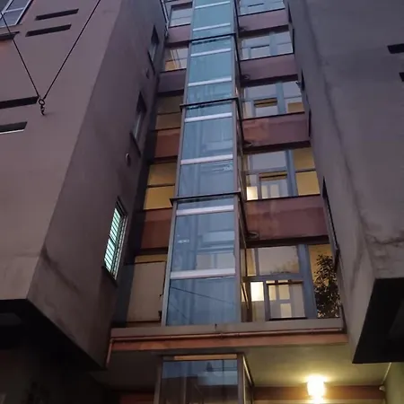 בית הארחה Floris