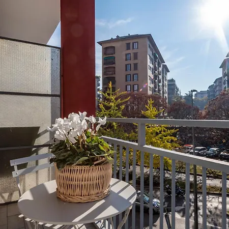 Elegant Self Check-in Metro To Duomo 12 * Μιλάνο