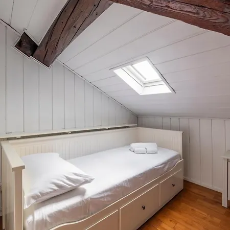 Exclusive Italian Garden In Villa