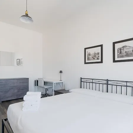 Guesthost - Comfy White Milán