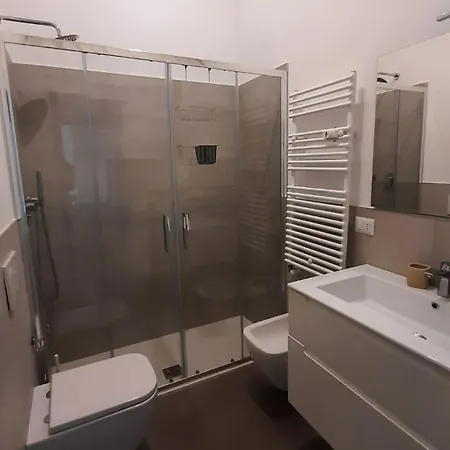 Guarneri24 - Da Anna * מילאנו