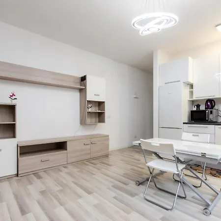 Lugano S&s Home, Moderna E Tranquilla, Vicino Al Centro Di Milano, Con Parcheggio Gratuito Esterno