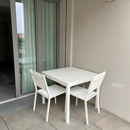 Cozy Apartman Milánó