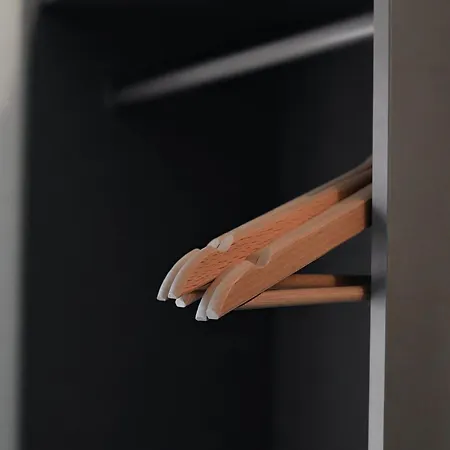 Hostmate - - Pallanza * ミラノ