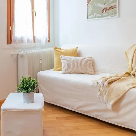 Apartamento 15' A Piedi Dal Centro - Metro M4 Tricolore