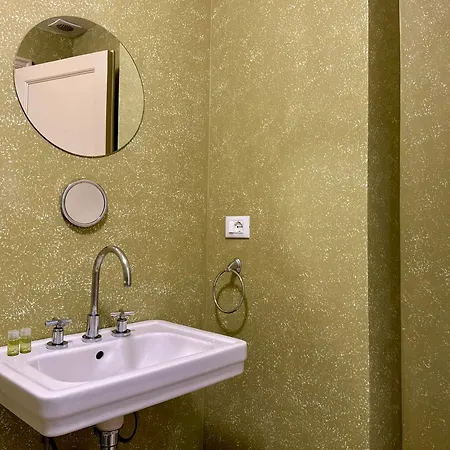 Modern Navigli Apartment
