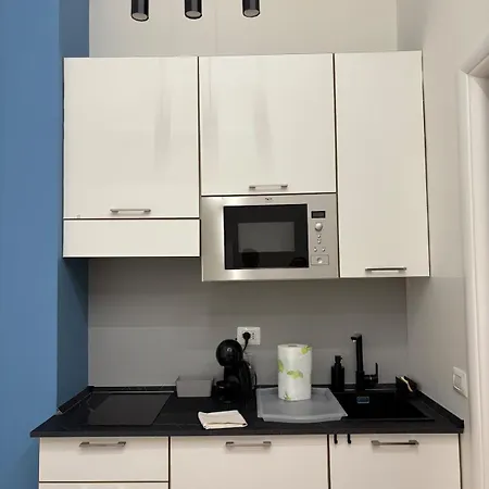 Charme Milanese, Sansiro, Citylife, Tram To The Duomo 公寓