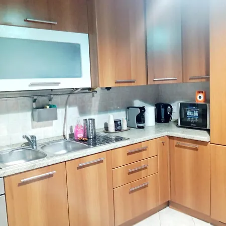 Nina House Yellow Metro Affori Center * Mailand