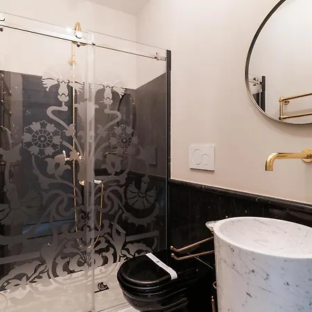 Brera Trilocale Di Lusso Apartamento Milão