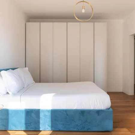Lusso, Stile E Un Meraviglioso Terrazzo Nel Cuore Di Apartmán