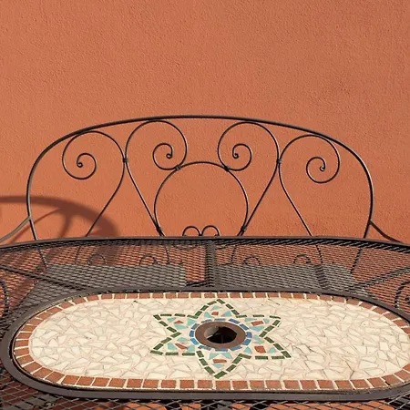 Modern One-bedroom With Terrace - Naviglio Martesana Appartement Milaan