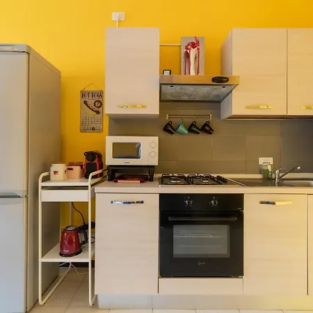 아파트 Guesthost - Piccola Bicocca Comfy Flat *