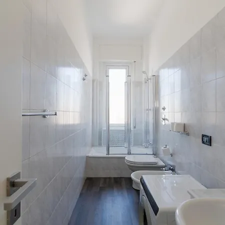 Guesthost - Comfy White *