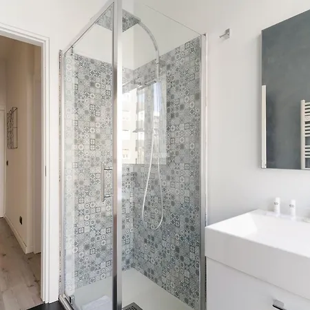 דירה Guesthost - Lorenteggio Charming Flat מילאנו