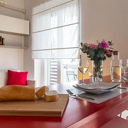 Italianway Easy - Scarampo 41 * Milánó