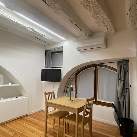 Elena S Navigli * Milano