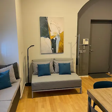 Modern Flat Historical Center Colonne San Lorenzo Navigli Milano