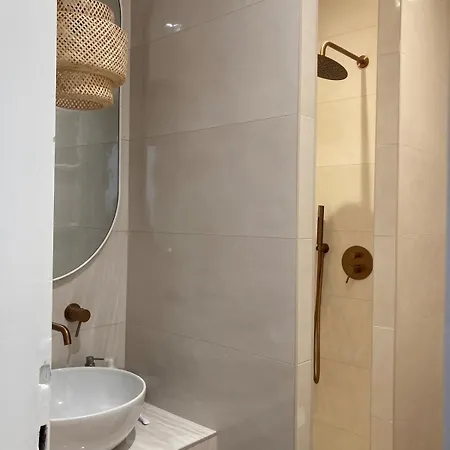 Cosy For Two Newly Renovated * Milaan