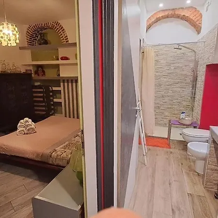 Carola Station Milão