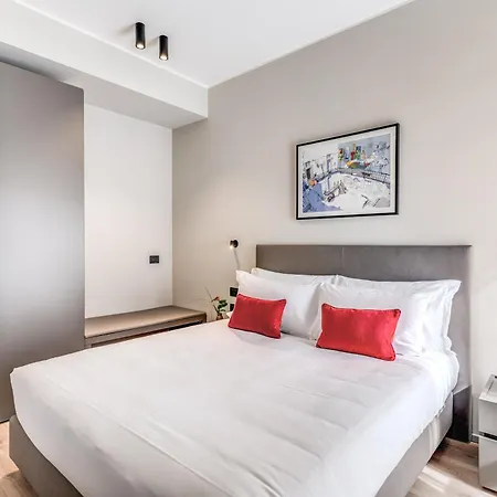 Seety Porta Romana Corte * Milan