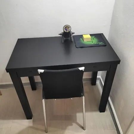 Apartment Nina House Yellow Metro Affori Center *