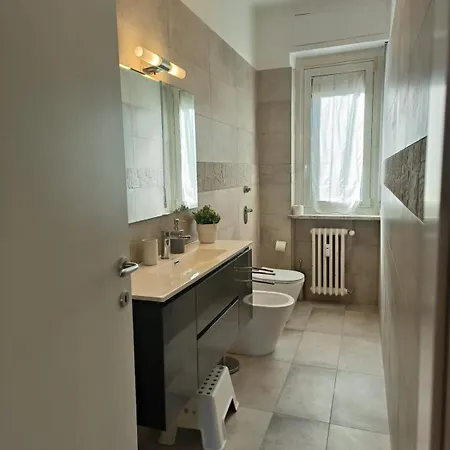 La Piazzetta Di Trenno -tra San Siro & Fiera Lägenhet *