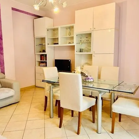 Daire Thecolorfulhouse Navigli Centre *